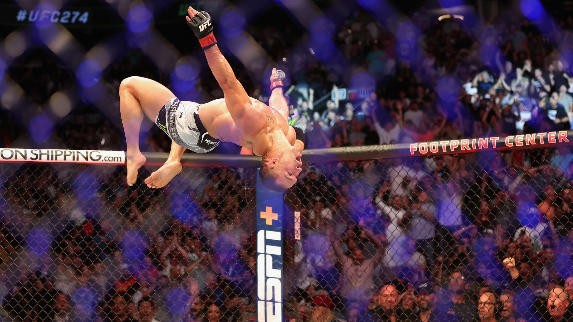 打破了场上 打破了场上