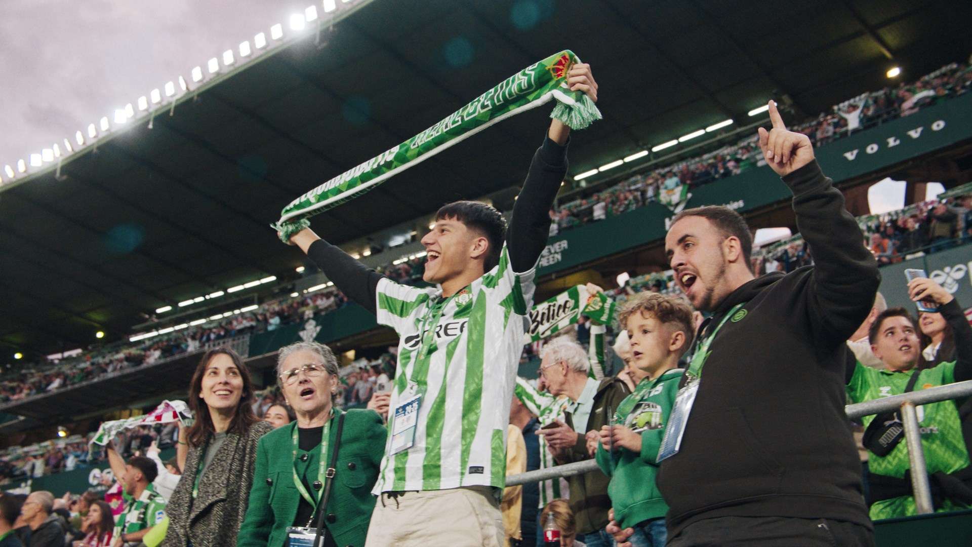 阿劳霍在前 阿劳霍在前